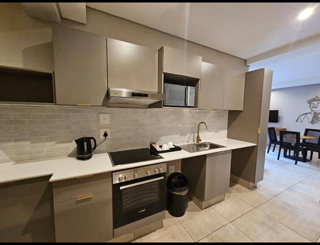 2 BEDROOM APARTMENT FOR SALE IN SANDOWN